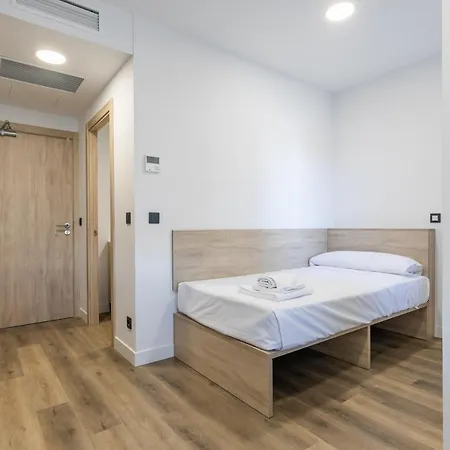 Micampus Xaudaro Student Residence Madrid Extérieur photo